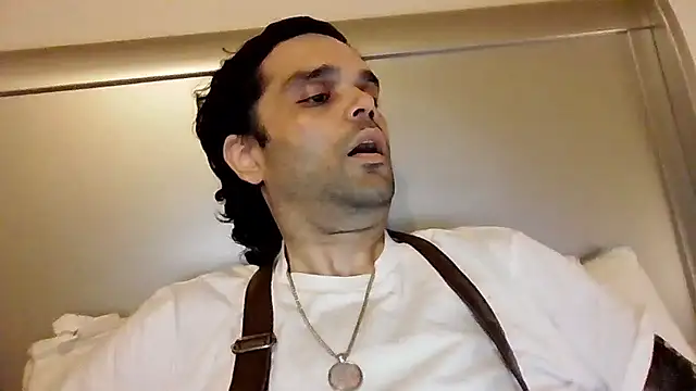 Snapshot of GForceSavage chatting on January 15, 2026, 6:18 am GForceSavage online show from January 15, 2026, 6:18 am