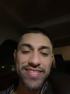 Snapshot of kevinbolena chatting on February 18, 2025, 10:05 am kevinbolena online show from February 18, 2025, 10:05 am