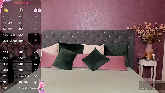 CarlaReysX online show from January 28, 2025, 7:22 am