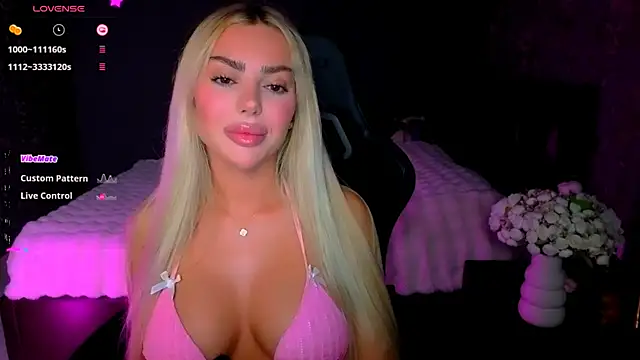 Snapshot of babyleilaa chatting on June 16, 2026, 8:00 pm babyleilaa online show from June 16, 2026, 8:00 pm