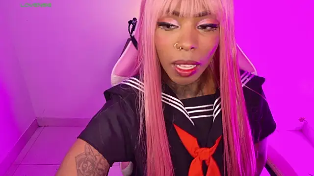 Snapshot of kary_bunny3 chatting on January 16, 2026, 3:43 am kary bunny3 online show from January 16, 2026, 3:43 am