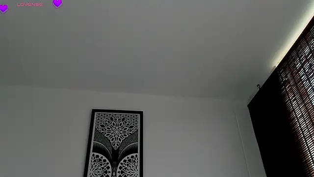 Snapshot of VeronicaTonu chatting on February 4, 2026, 6:36 pm VeronicaTonu online show from February 4, 2026, 6:36 pm