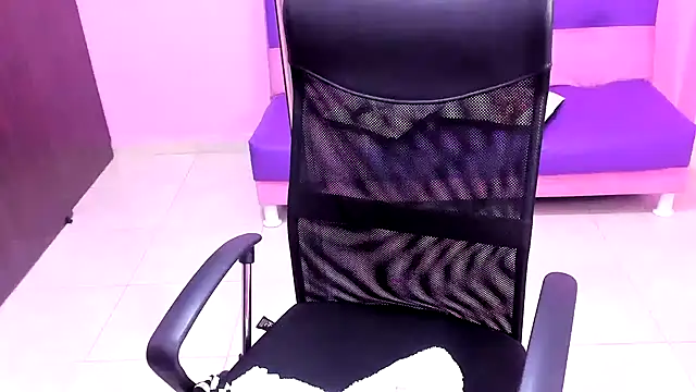 Snapshot of mature_dirty_squirt chatting on January 9, 2026, 12:19 pm mature dirty squirt online show from January 9, 2026, 12:19 pm