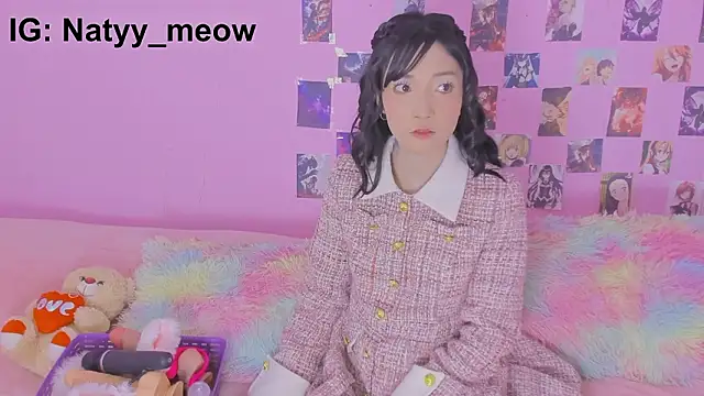 Snapshot of MIDORI_BACK_01 chatting on February 7, 2026, 8:12 pm MIDORI BACK 01 online show from February 7, 2026, 8:12 pm