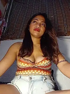 prettybella4u online show from June 29, 2026, 8:53 am