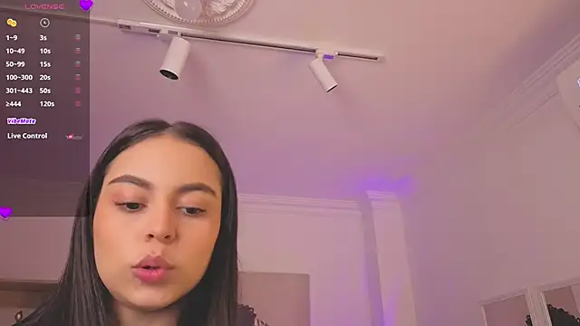 Snapshot of Aleejaa__ chatting on October 24, 2025, 11:28 am Aleejaa online show from October 24, 2025, 11:28 am