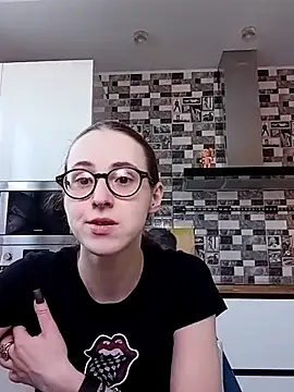 MartiniiSelenna online show from February 18, 2025, 6:48 am