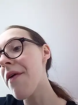 MartiniiSelenna online show from February 22, 2025, 6:50 am