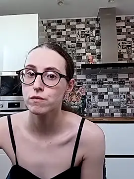 MartiniiSelenna online show from March 9, 2025, 12:42 pm