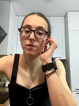 MartiniiSelenna online show from October 1, 2025, 5:24 am