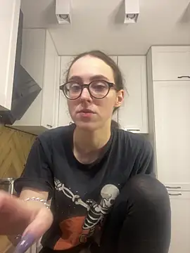 MartiniiSelenna online show from November 15, 2025, 6:55 am