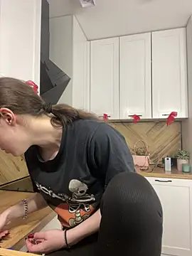 MartiniiSelenna online show from March 19, 2026, 6:50 am