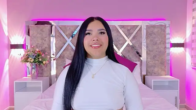 MarianaGarciaa   online show from April 10, 2026, 7:07 pm