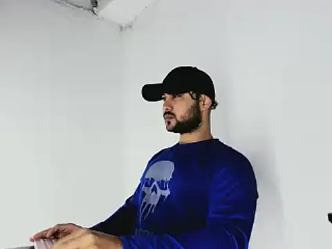 Sebas-hott online show from October 27, 2025, 11:20 pm