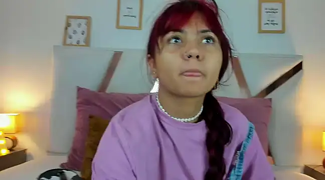 alaia-rogers online show from February 1, 2025, 11:43 am