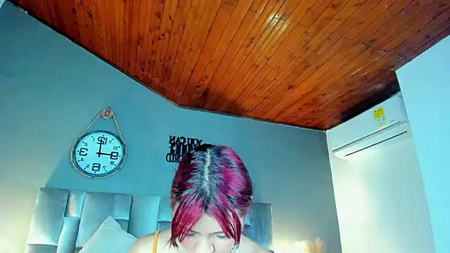 alaia-rogers online show from February 6, 2025, 11:32 am