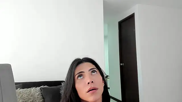 angelturned001 online show from March 12, 2025, 9:56 pm