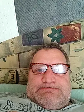 Snapshot of kupfer777 chatting on October 7, 2025, 11:51 am kupfer777 online show from October 7, 2025, 11:51 am