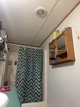 Snapshot of Plowboi99 chatting on February 6, 2026, 11:02 am Plowboi99 online show from February 6, 2026, 11:02 am