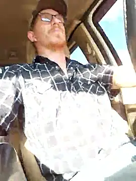 REDHAMMER  online show from October 31, 2025, 8:10 pm