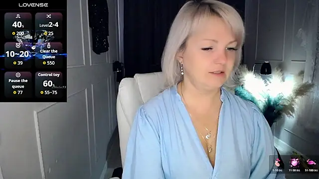 Snapshot of Juarnea chatting on April 10, 2026, 6:18 am Juarnea online show from April 10, 2026, 6:18 am