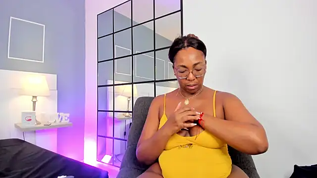 dirtyvictoria online show from September 19, 2025, 12:06 pm