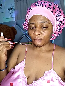 Snapshot of CocoBootyyy chatting on November 13, 2025, 5:45 pm CocoBootyyy online show from November 13, 2025, 5:45 pm