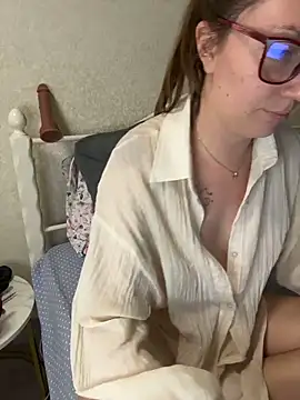 BeatriceTender online show from May 30, 2026, 8:17 pm