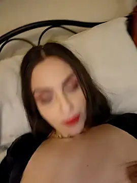 Snapshot of Sexycouplexxx69 chatting on January 8, 2025, 3:50 pm Sexycouplexxx69 online show from January 8, 2025, 3:50 pm