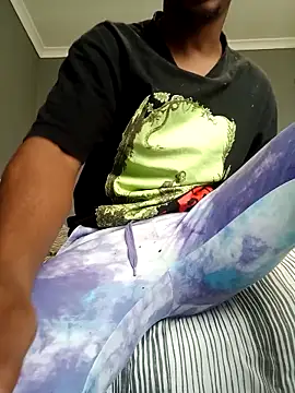 Snapshot of the_greatt chatting on March 8, 2026, 8:29 am the greatt online show from March 8, 2026, 8:29 am