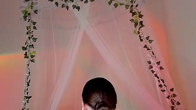 MishkaMe online show from February 8, 2025, 3:42 pm