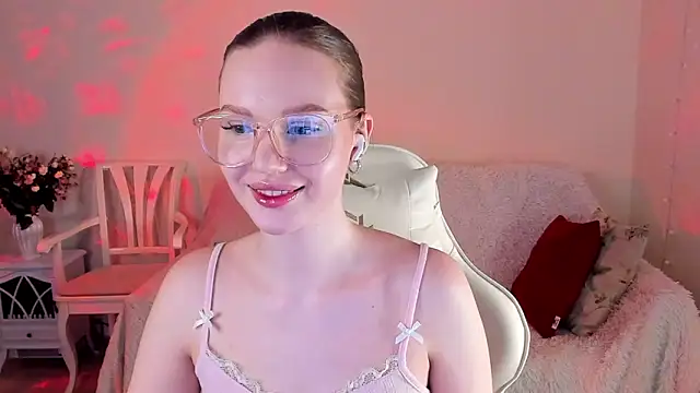 Snapshot of MishkaMe chatting on March 12, 2026, 3:40 pm MishkaMe online show from March 12, 2026, 3:40 pm