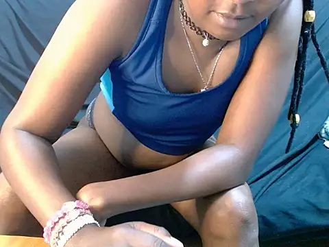 Cute tamara online show from October 15, 2025, 7:03 pm