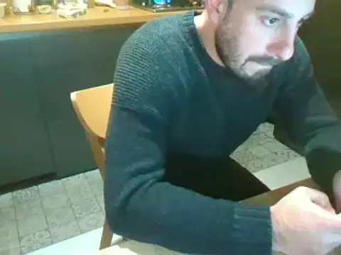 Snapshot of giorgakaci69 chatting on December 16, 2024, 5:11 pm giorgakaci69 online show from December 16, 2024, 5:11 pm