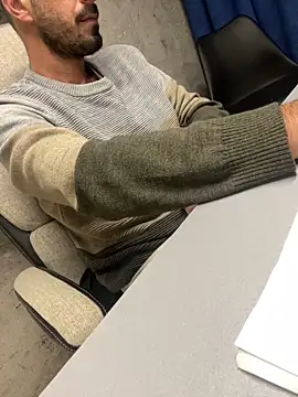 Snapshot of giorgakaci69 chatting on October 14, 2025, 5:25 pm giorgakaci69 online show from October 14, 2025, 5:25 pm