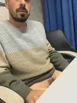 Snapshot of giorgakaci69 chatting on October 29, 2025, 6:09 pm giorgakaci69 online show from October 29, 2025, 6:09 pm