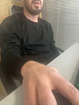 Snapshot of giorgakaci69 chatting on February 20, 2026, 9:00 am giorgakaci69 online show from February 20, 2026, 9:00 am