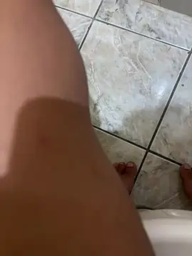 Snapshot of kidbengala164 chatting on March 6, 2026, 4:09 am kidbengala164 online show from March 6, 2026, 4:09 am