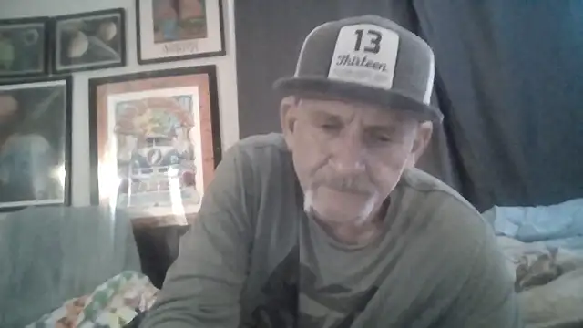 Snapshot of den-rock4u chatting on September 16, 2025, 5:19 am den-rock4u online show from September 16, 2025, 5:19 am