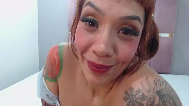 EmiliaKurt online show from March 12, 2025, 9:24 pm