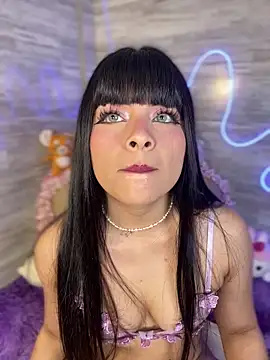 Snapshot of Bubalu_Uwwu chatting on September 21, 2025, 8:54 pm Bubalu Uwwu online show from September 21, 2025, 8:54 pm