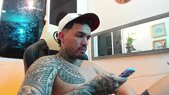 Angel sex latin online show from January 21, 2025, 7:26 am