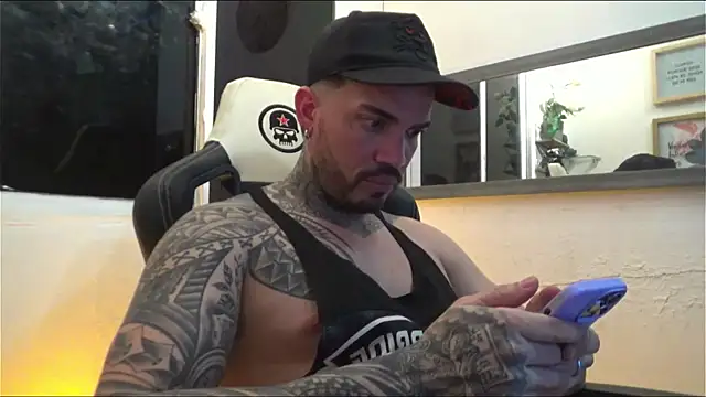 Angel sex latin online show from January 28, 2025, 7:22 am