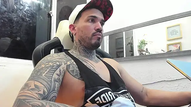 Angel sex latin online show from February 11, 2025, 6:19 am