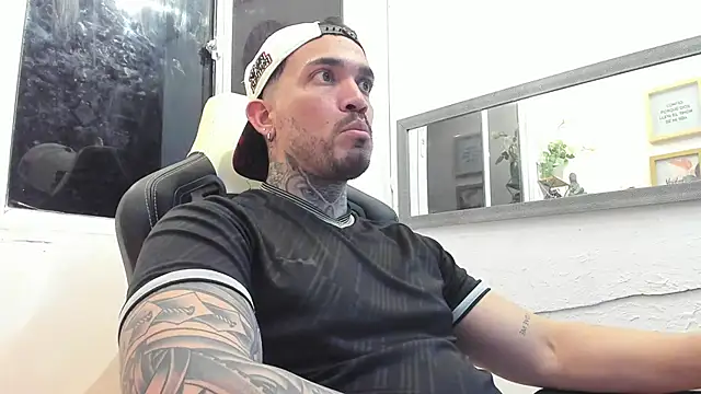 Angel sex latin online show from February 14, 2025, 4:04 am