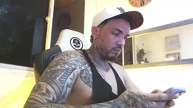 Angel sex latin online show from February 28, 2025, 6:10 am