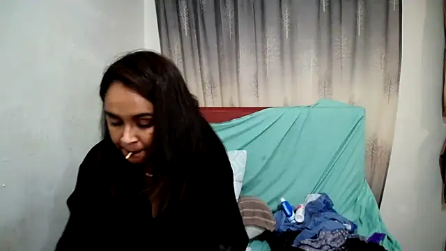 Cute Indian00 online show from February 3, 2025, 12:47 am