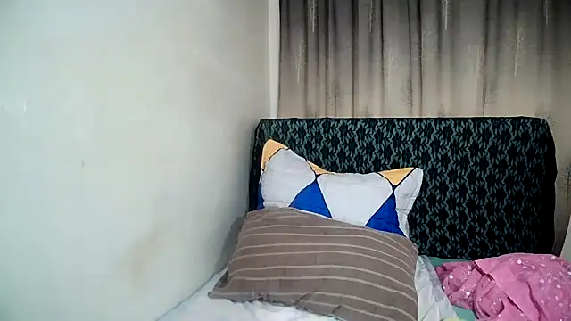 Cute Indian00 online show from March 5, 2025, 5:50 am