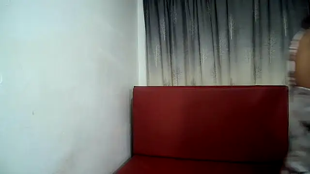 Cute Indian00 online show from March 8, 2025, 3:39 am