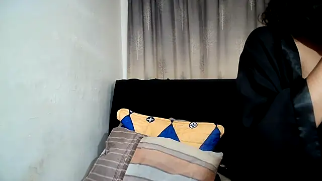 Cute Indian00 online show from March 20, 2025, 1:04 pm